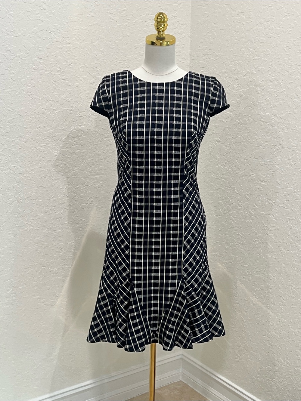 Donna Degnen Classic Navy & White Check Fit-and-Flare Dress size 6